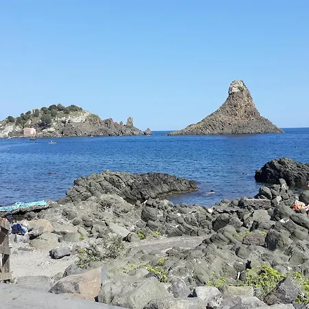 Sicily Etna Mareneve Taormina * Fiumefreddo di Sicilia